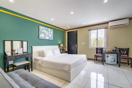 Deluxe Suite